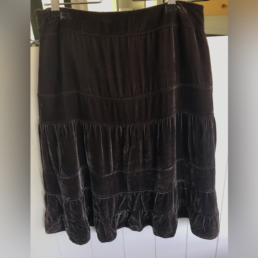 Banana Republic velvet skirt, gray velvet skirt, size 6 winter skirt